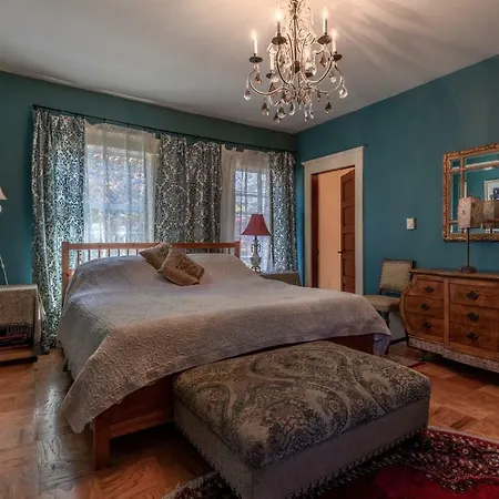 Mozart Guest House Seattle Bed And Breakfast-2