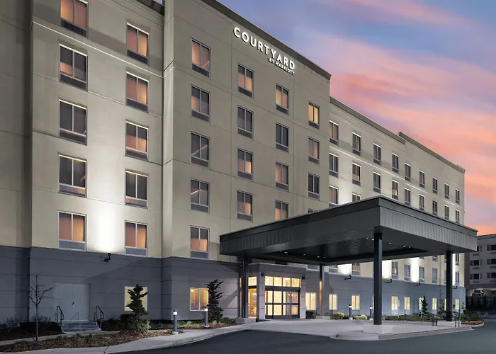 Courtyard By Marriott Seattle Seatac Airport
